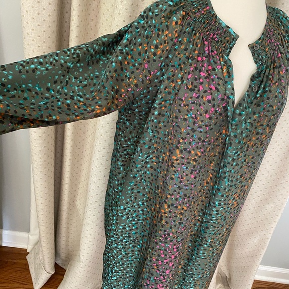 Tunic - Picture 2 of 4